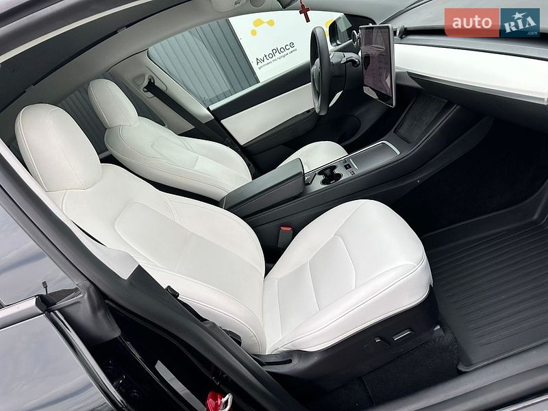 Позашляховик / Кросовер Tesla Model Y 2021 в Луцьку фото 45 Позашляховик / Кросовер Tesla Model Y 2021 в Луцьку