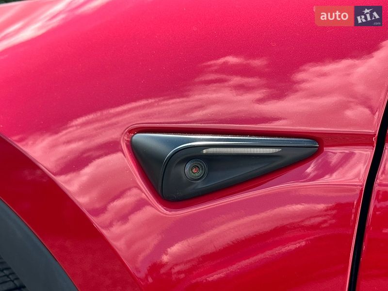 Позашляховик / Кросовер Tesla Model Y 2023 в Луцьку