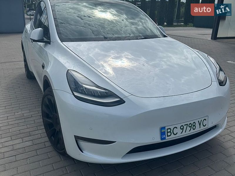 Tesla Model Y 2021 Tesla Model Y 2021