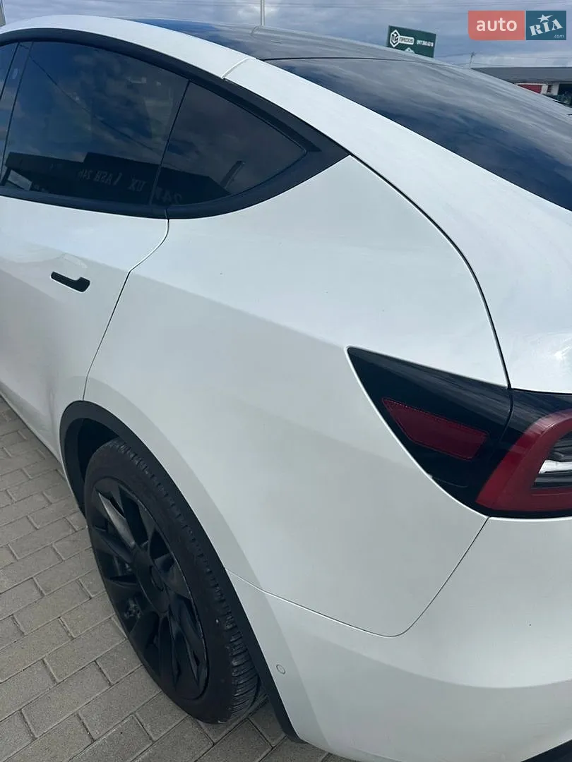 2021 Tesla Model Y - мініатюра 5