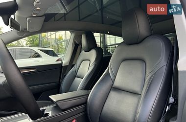Позашляховик / Кросовер Tesla Model Y 2023 в Івано-Франківську