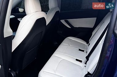 Позашляховик / Кросовер Tesla Model Y 2020 в Луцьку