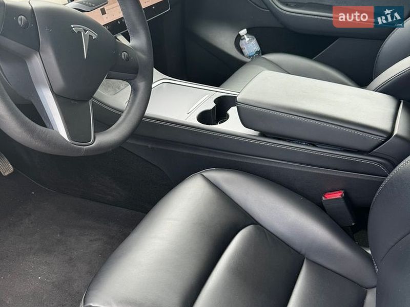 Позашляховик / Кросовер Tesla Model Y 2022 в Києві фото 7 Позашляховик / Кросовер Tesla Model Y 2022 в Києві