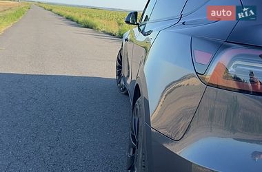 Позашляховик / Кросовер Tesla Model Y 2023 в Вінниці