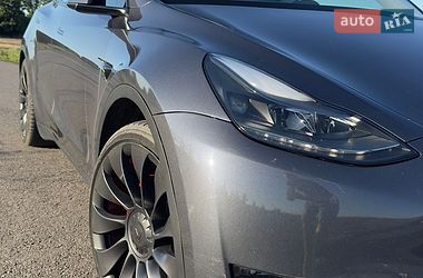 Позашляховик / Кросовер Tesla Model Y 2023 в Вінниці