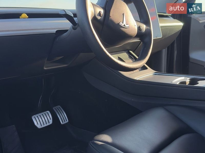 Позашляховик / Кросовер Tesla Model Y 2023 в Вінниці