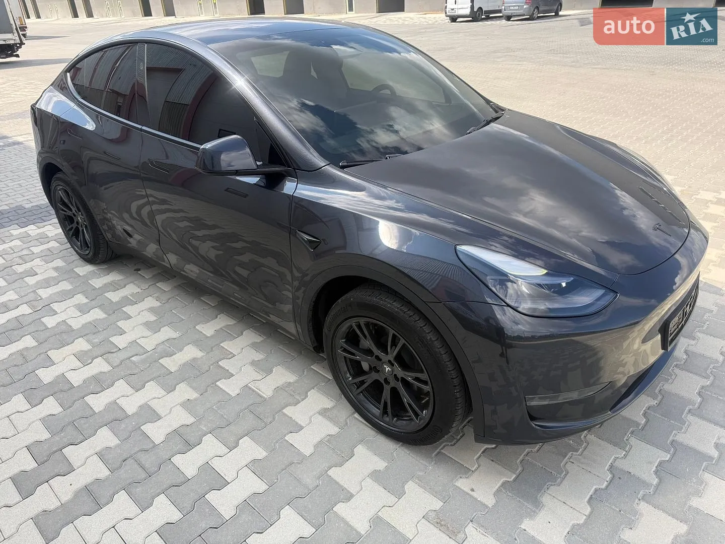 2024 Tesla Model Y - мініатюра 4