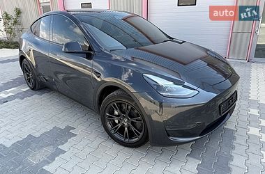 Внедорожник / Кроссовер Tesla Model Y 2024 в Львове