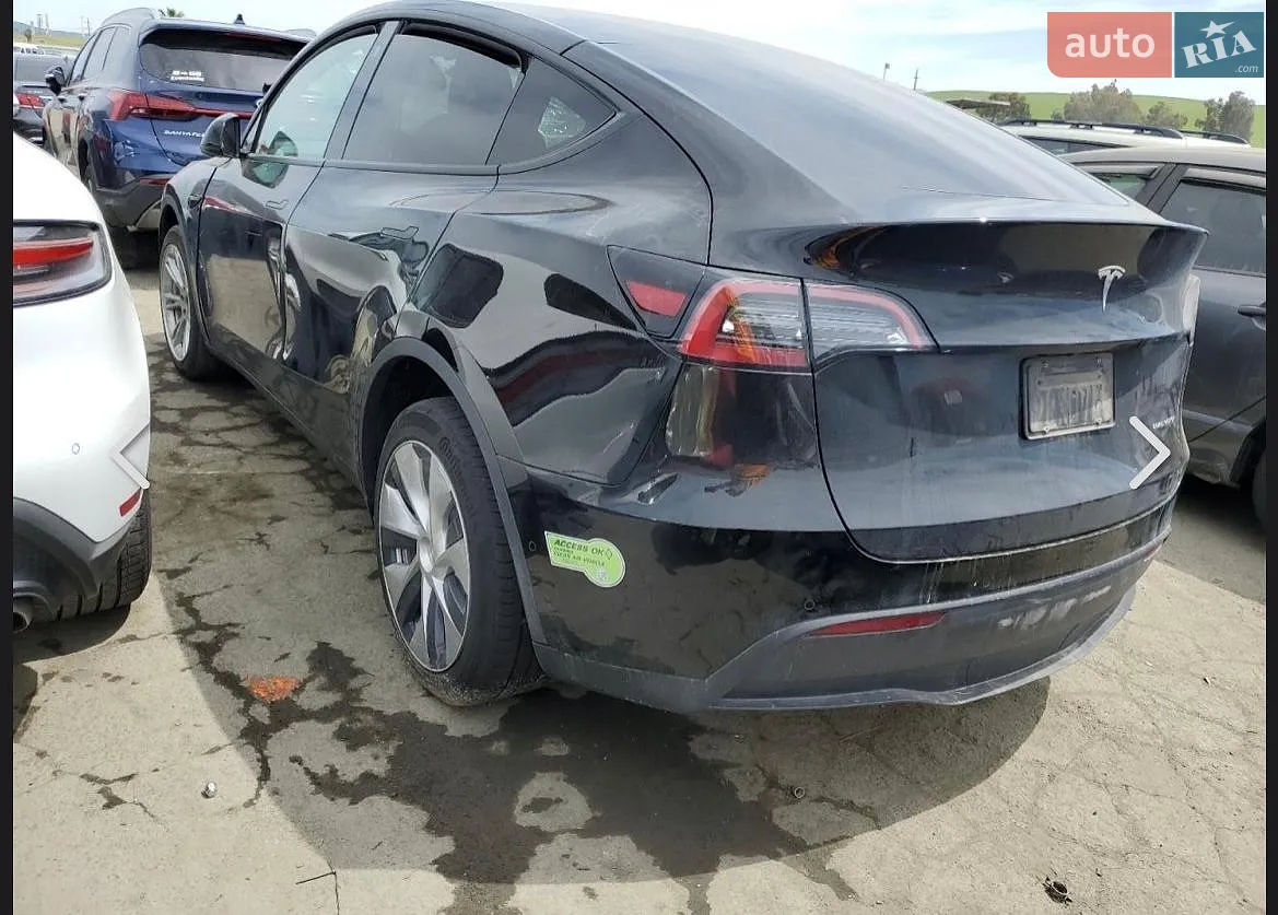 2022 Tesla Model Y - мініатюра 19