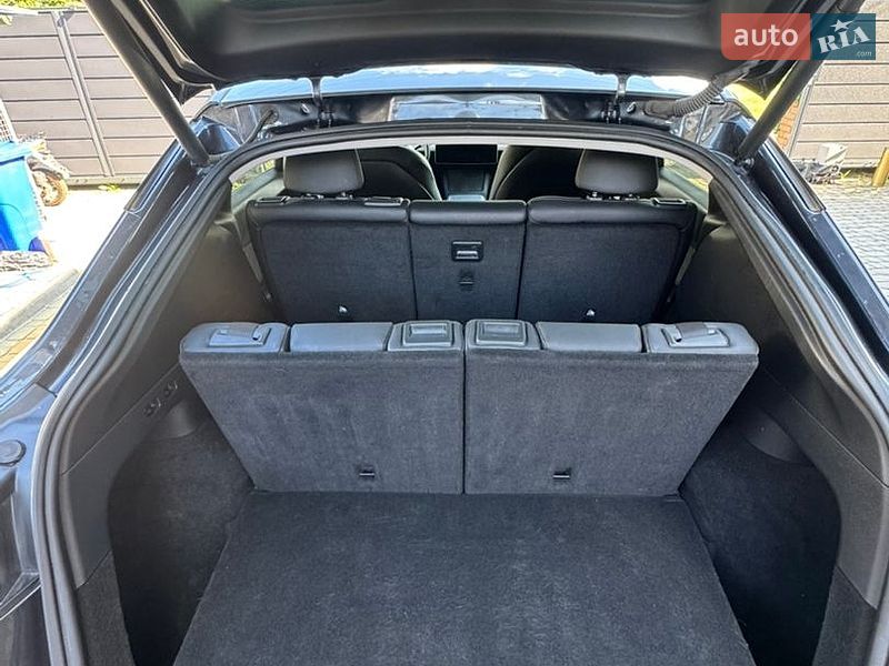 Внедорожник / Кроссовер Tesla Model Y 2024 в Львове