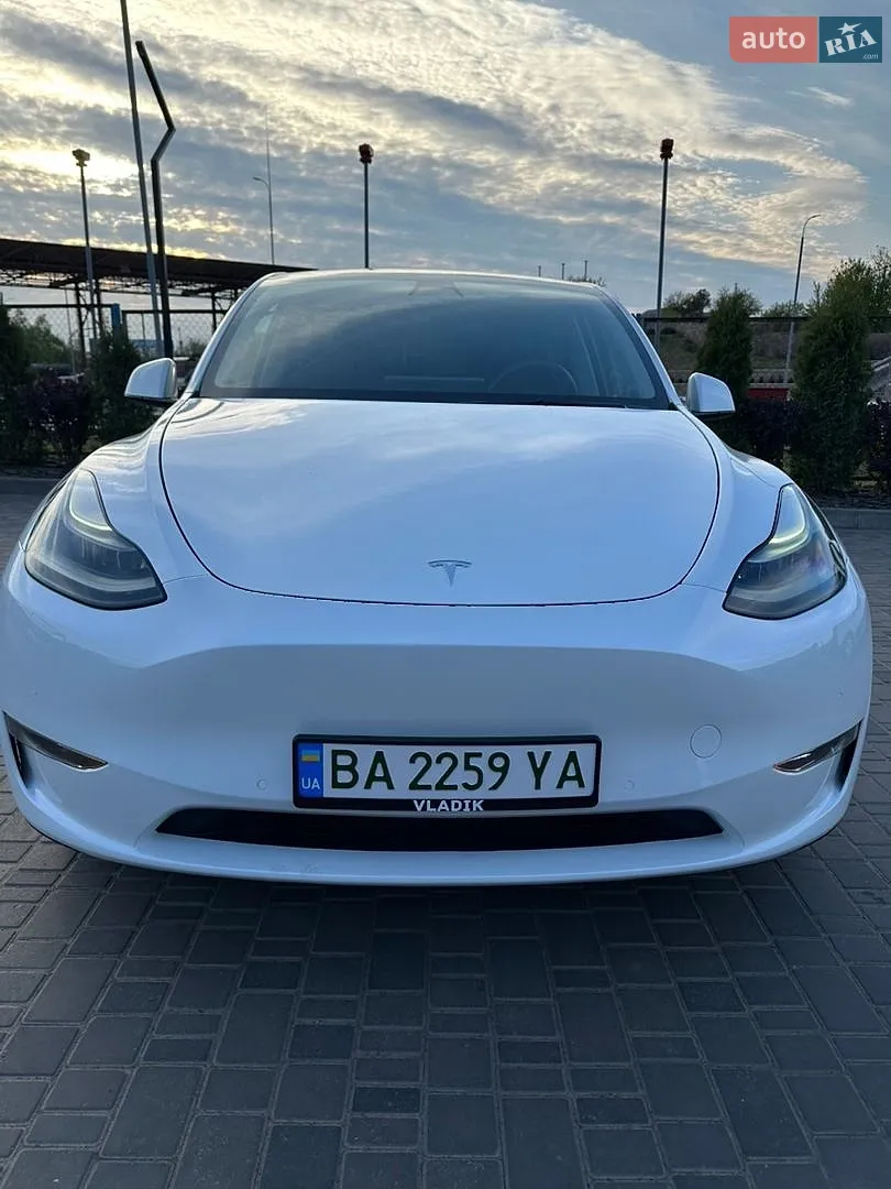 2022 Tesla Model Y - мініатюра 2
