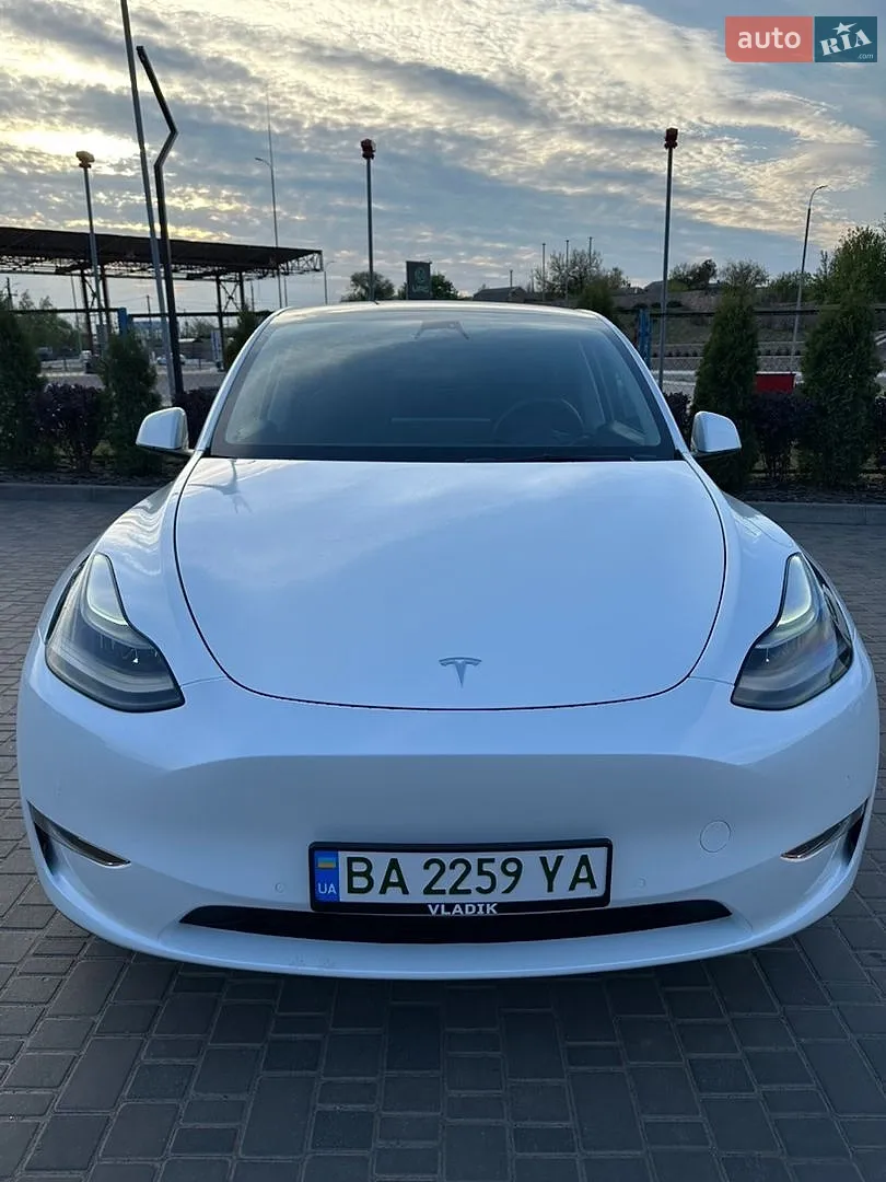 2022 Tesla Model Y - мініатюра 4