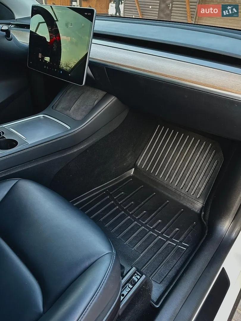 2022 Tesla Model Y - мініатюра 11