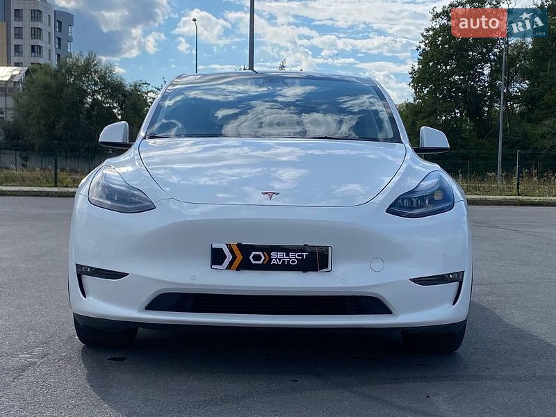 Позашляховик / Кросовер Tesla Model Y 2022 в Львові