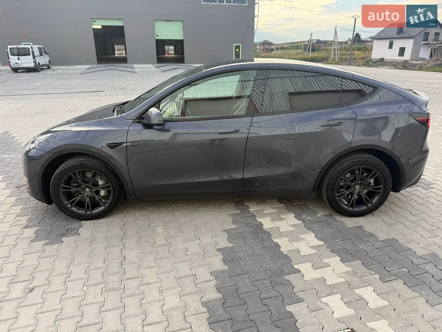 2023 Tesla Model Y - мініатюра 5
