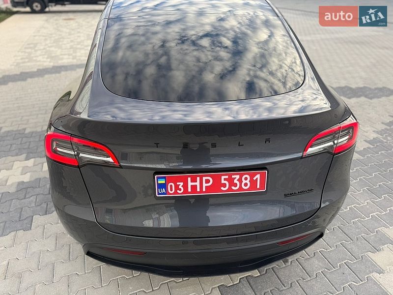 Позашляховик / Кросовер Tesla Model Y 2023 в Львові