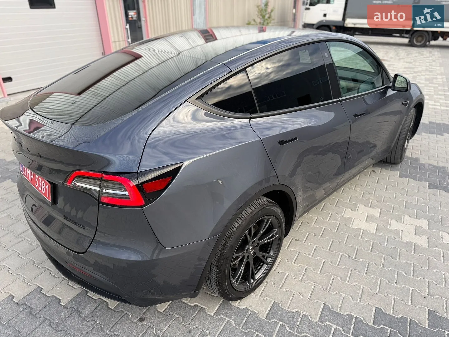 2023 Tesla Model Y - мініатюра 8