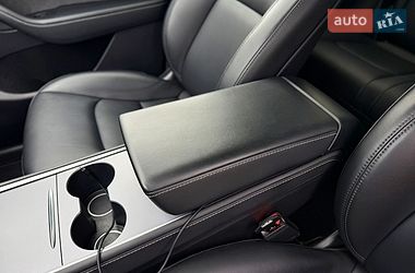 Позашляховик / Кросовер Tesla Model Y 2023 в Луцьку фото 23 Позашляховик / Кросовер Tesla Model Y 2023 в Луцьку