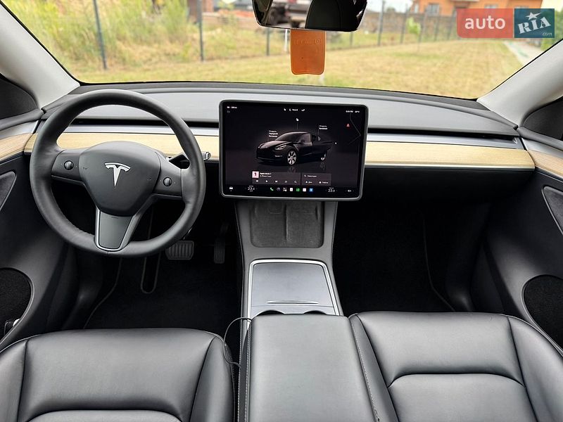 Позашляховик / Кросовер Tesla Model Y 2023 в Луцьку фото 26 Позашляховик / Кросовер Tesla Model Y 2023 в Луцьку