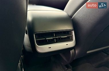 Позашляховик / Кросовер Tesla Model Y 2023 в Луцьку фото 39 Позашляховик / Кросовер Tesla Model Y 2023 в Луцьку