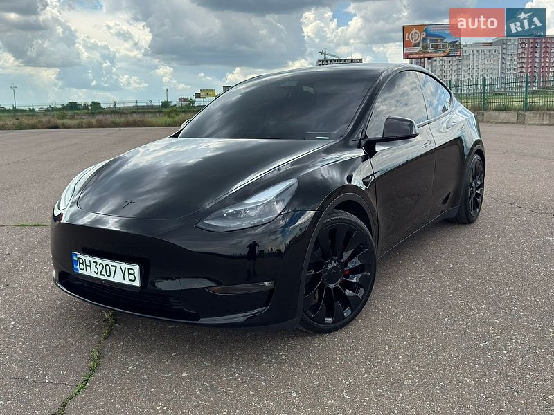 Внедорожник / Кроссовер Tesla Model Y 2023 в Одессе