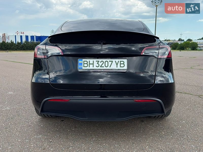 Внедорожник / Кроссовер Tesla Model Y 2023 в Одессе