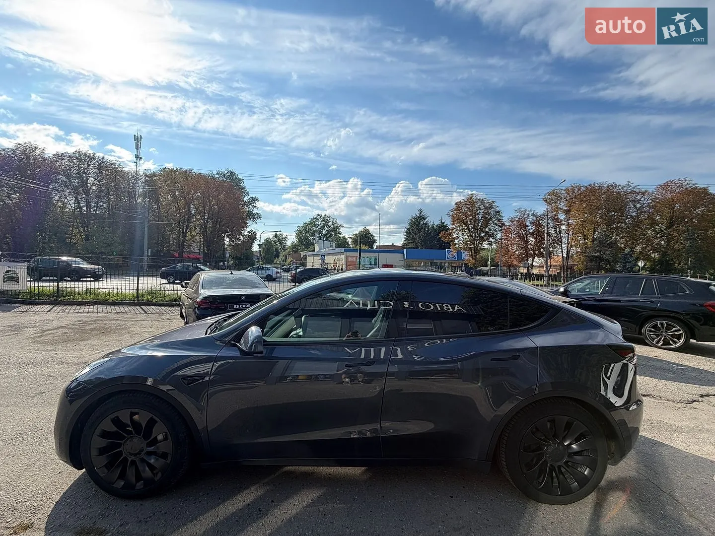 2022 Tesla Model Y - мініатюра 8