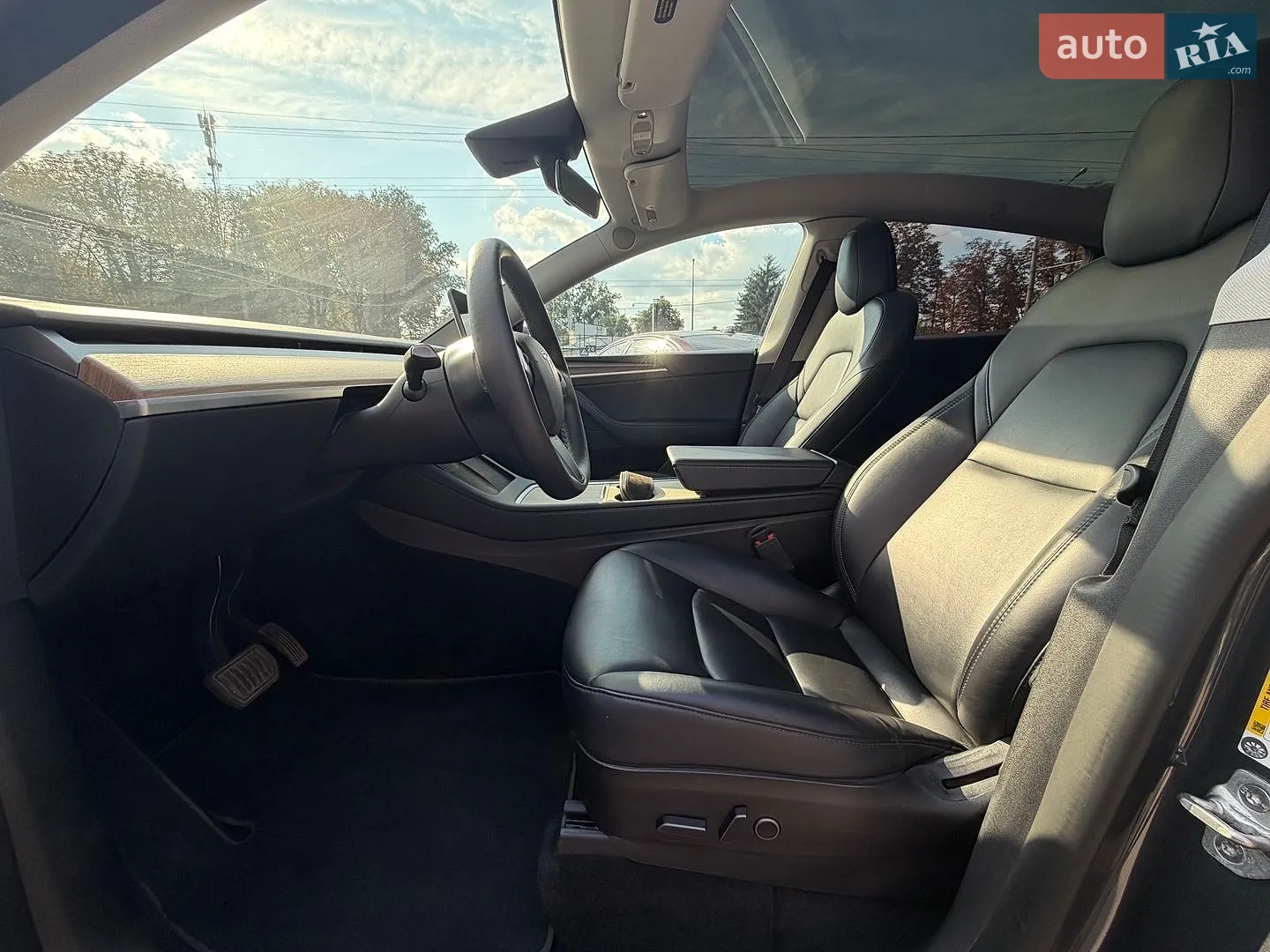 2022 Tesla Model Y - мініатюра 13