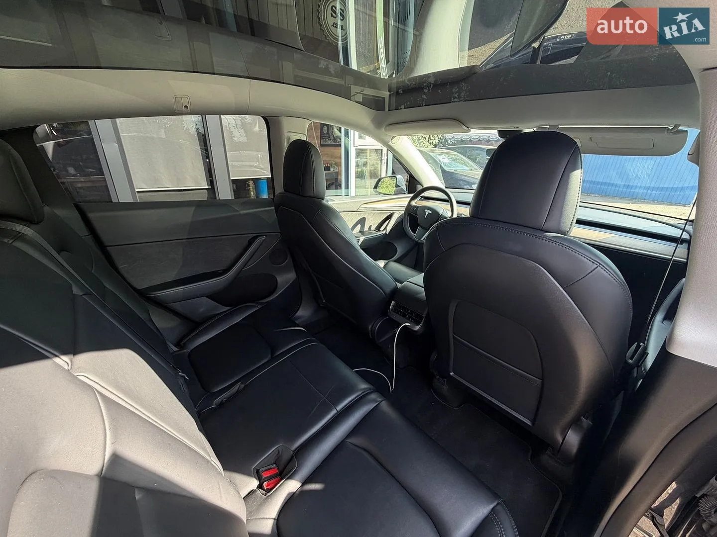 2022 Tesla Model Y - мініатюра 19