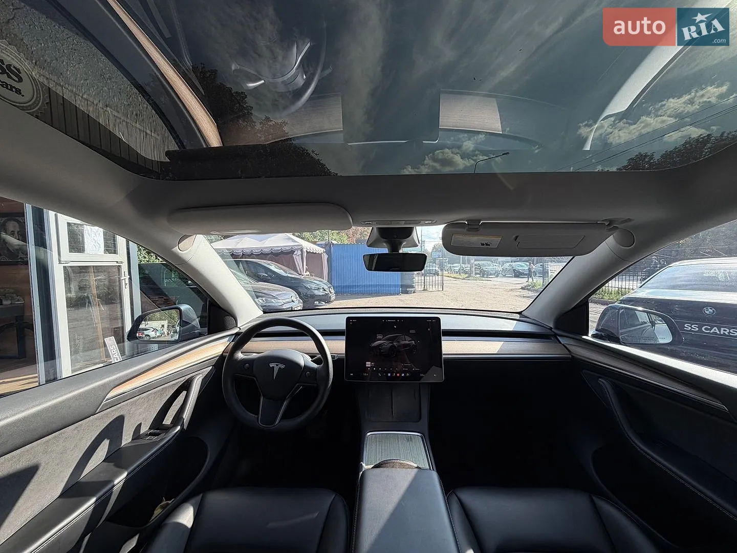 2022 Tesla Model Y - мініатюра 21