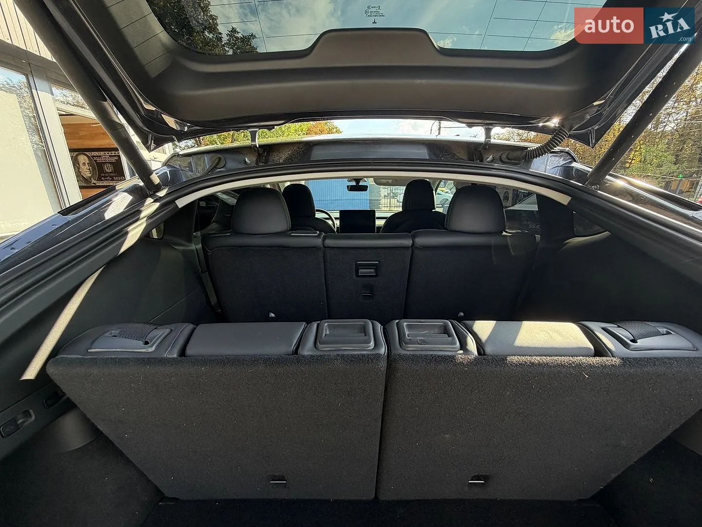 2022 Tesla Model Y - мініатюра 23