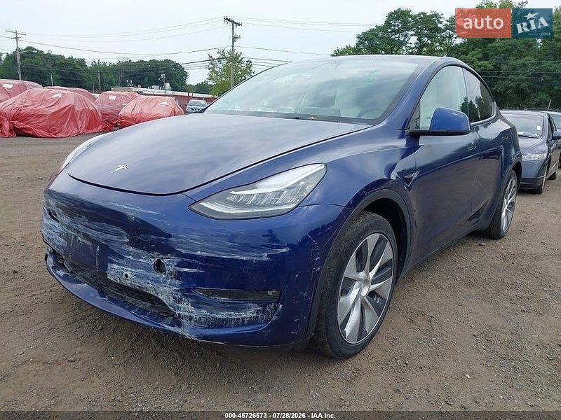 Позашляховик / Кросовер Tesla Model Y 2021 в Львові