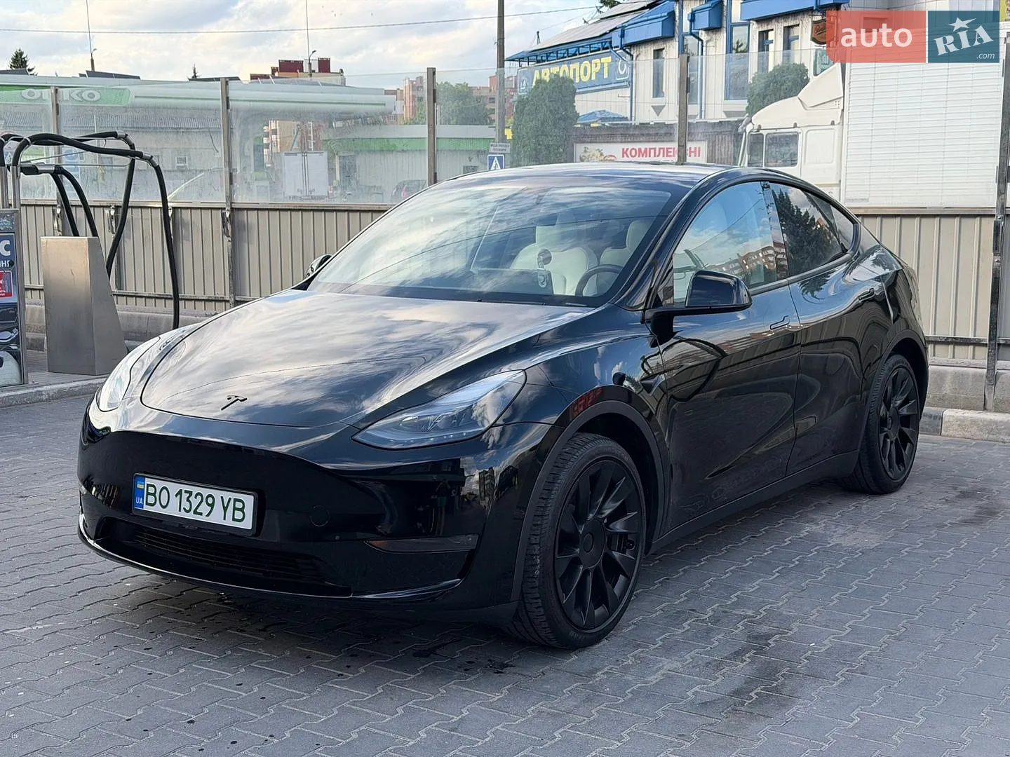 2024 Tesla Model Y - мініатюра 16