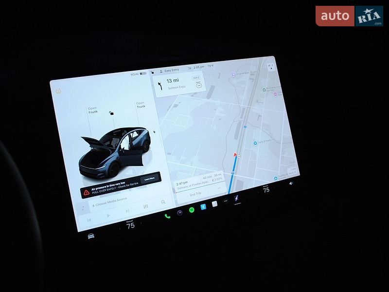 Внедорожник / Кроссовер Tesla Model Y 2025 в Луцке