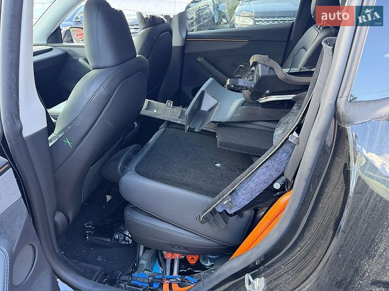 Внедорожник / Кроссовер Tesla Model Y 2025 в Владимире фото 7 Внедорожник / Кроссовер Tesla Model Y 2025 в Владимире