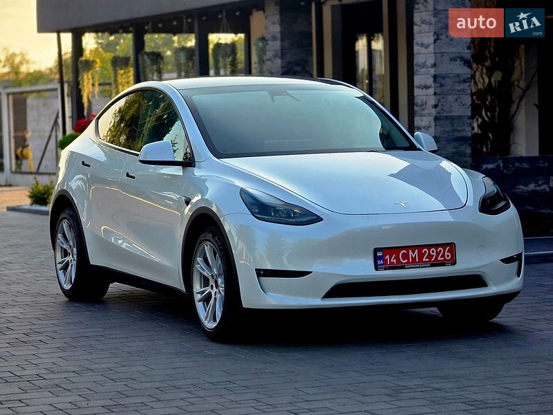 Позашляховик / Кросовер Tesla Model Y 2021 в Самборі