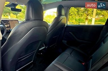 Позашляховик / Кросовер Tesla Model Y 2021 в Самборі