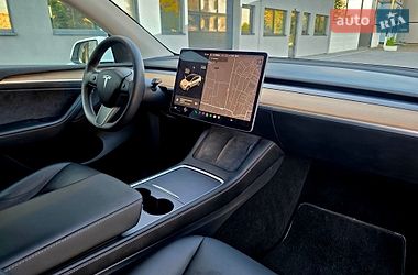 Позашляховик / Кросовер Tesla Model Y 2021 в Самборі