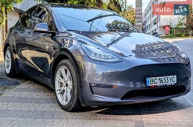 Внедорожник / Кроссовер Tesla Model Y 2021 в Львове