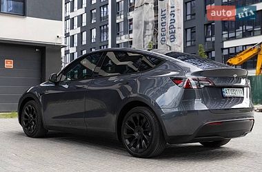 Внедорожник / Кроссовер Tesla Model Y 2022 в Львове