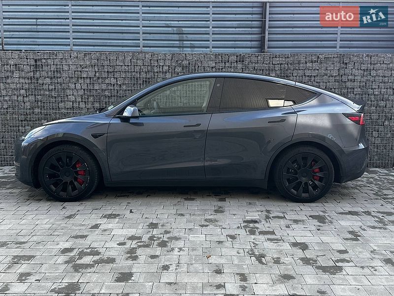 Позашляховик / Кросовер Tesla Model Y 2021 в Луцьку фото 16 Позашляховик / Кросовер Tesla Model Y 2021 в Луцьку