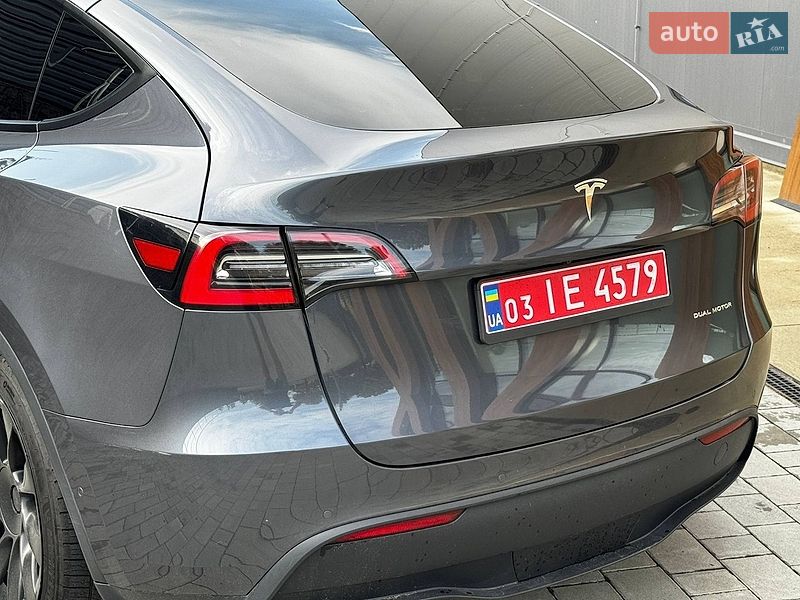 Позашляховик / Кросовер Tesla Model Y 2021 в Луцьку фото 40 Позашляховик / Кросовер Tesla Model Y 2021 в Луцьку