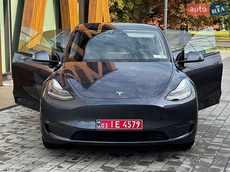 Позашляховик / Кросовер Tesla Model Y 2021 в Луцьку фото 34 Позашляховик / Кросовер Tesla Model Y 2021 в Луцьку
