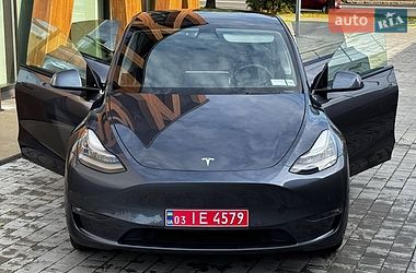 Позашляховик / Кросовер Tesla Model Y 2021 в Луцьку фото 35 Позашляховик / Кросовер Tesla Model Y 2021 в Луцьку
