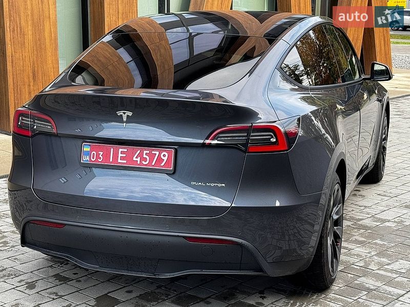 Позашляховик / Кросовер Tesla Model Y 2021 в Луцьку фото 29 Позашляховик / Кросовер Tesla Model Y 2021 в Луцьку
