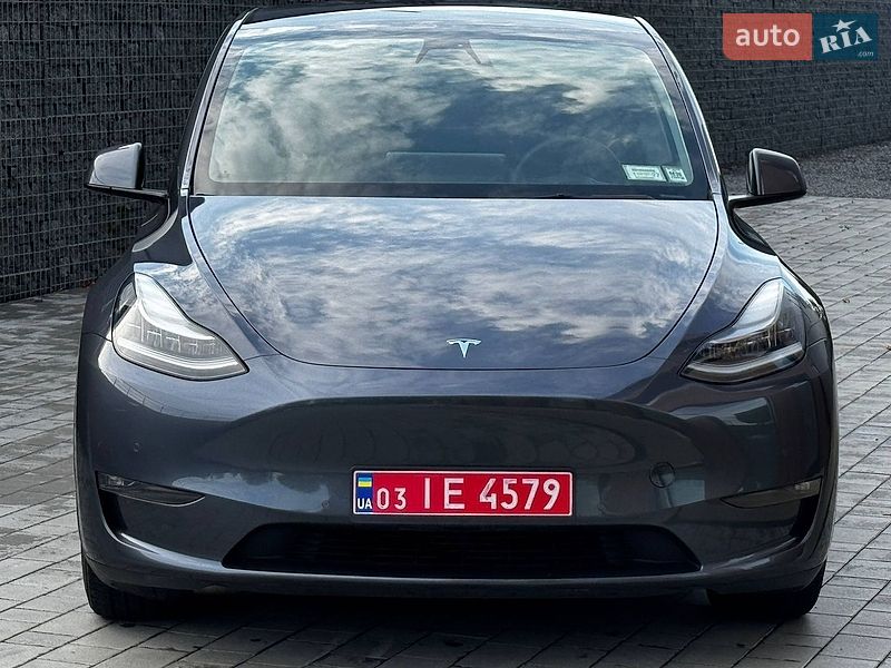 Позашляховик / Кросовер Tesla Model Y 2021 в Луцьку фото 37 Позашляховик / Кросовер Tesla Model Y 2021 в Луцьку