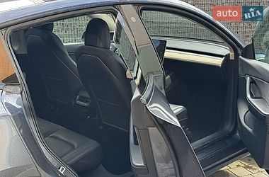 Позашляховик / Кросовер Tesla Model Y 2021 в Луцьку фото 48 Позашляховик / Кросовер Tesla Model Y 2021 в Луцьку