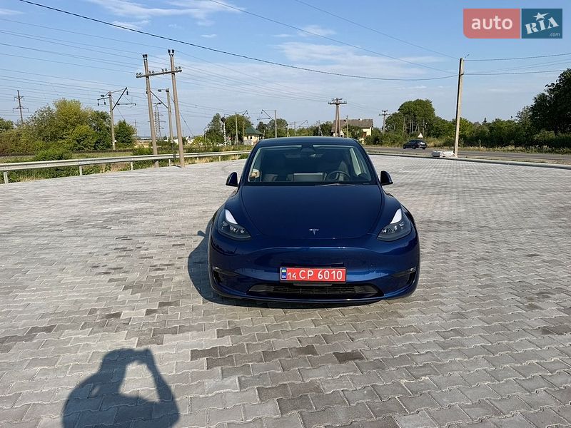 Внедорожник / Кроссовер Tesla Model Y 2023 в Золочеве