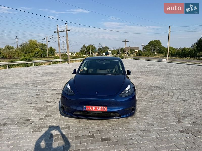 Внедорожник / Кроссовер Tesla Model Y 2023 в Золочеве