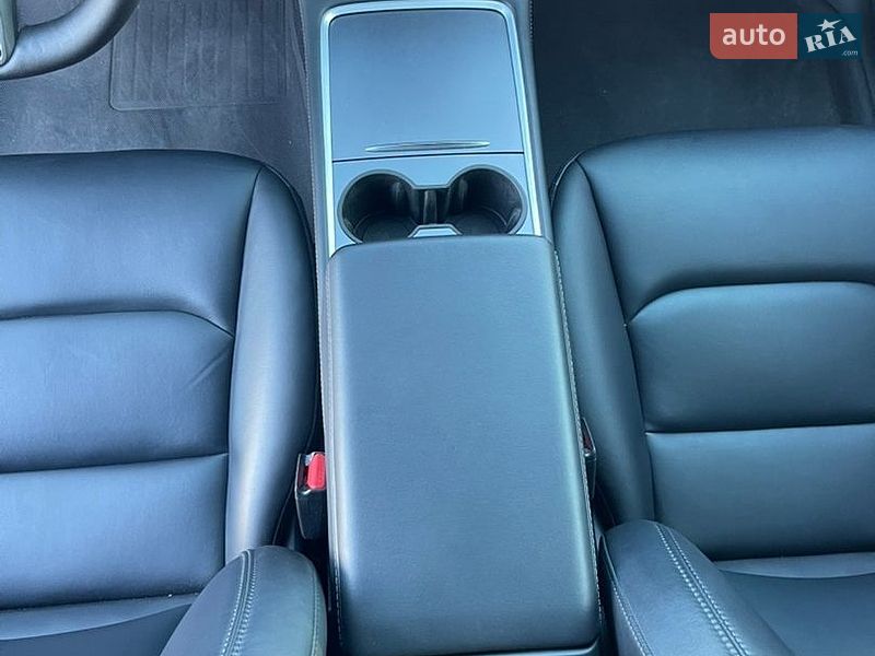 Позашляховик / Кросовер Tesla Model Y 2023 в Одесі